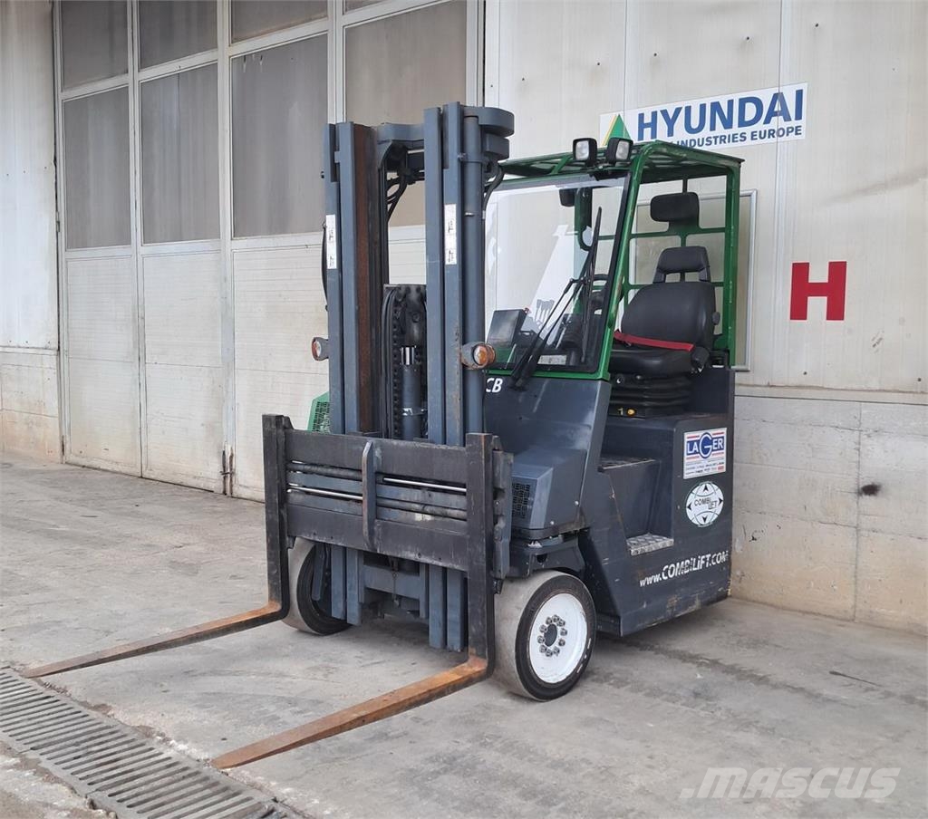 Combilift C4000CB Dīzeļa autoiekrāvēji