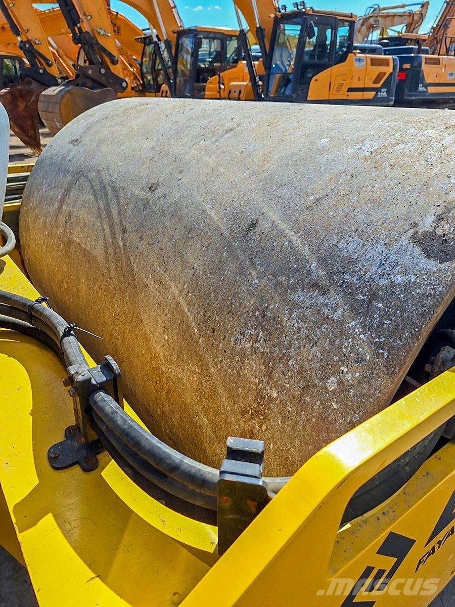 Dynapac Atlas Copco CA3500D 雙輪滾壓機