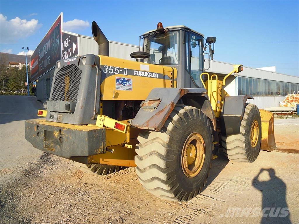 Furukawa 355-II Gumikerekes homlokrakodók