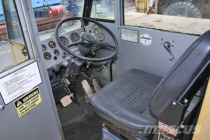 Gradall G660A 轮式挖掘机