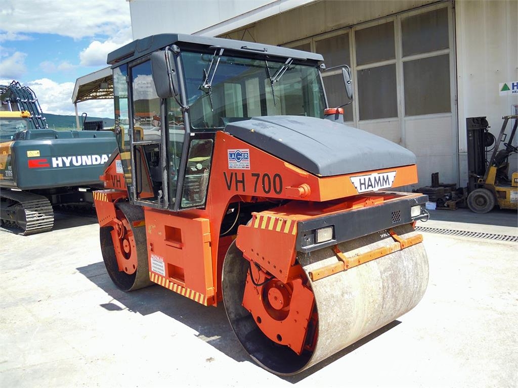 Hamm VH700 A Rolos compactadores de tambor duplo