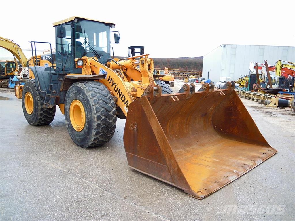 Hyundai HL770-9 لوادر بعجل