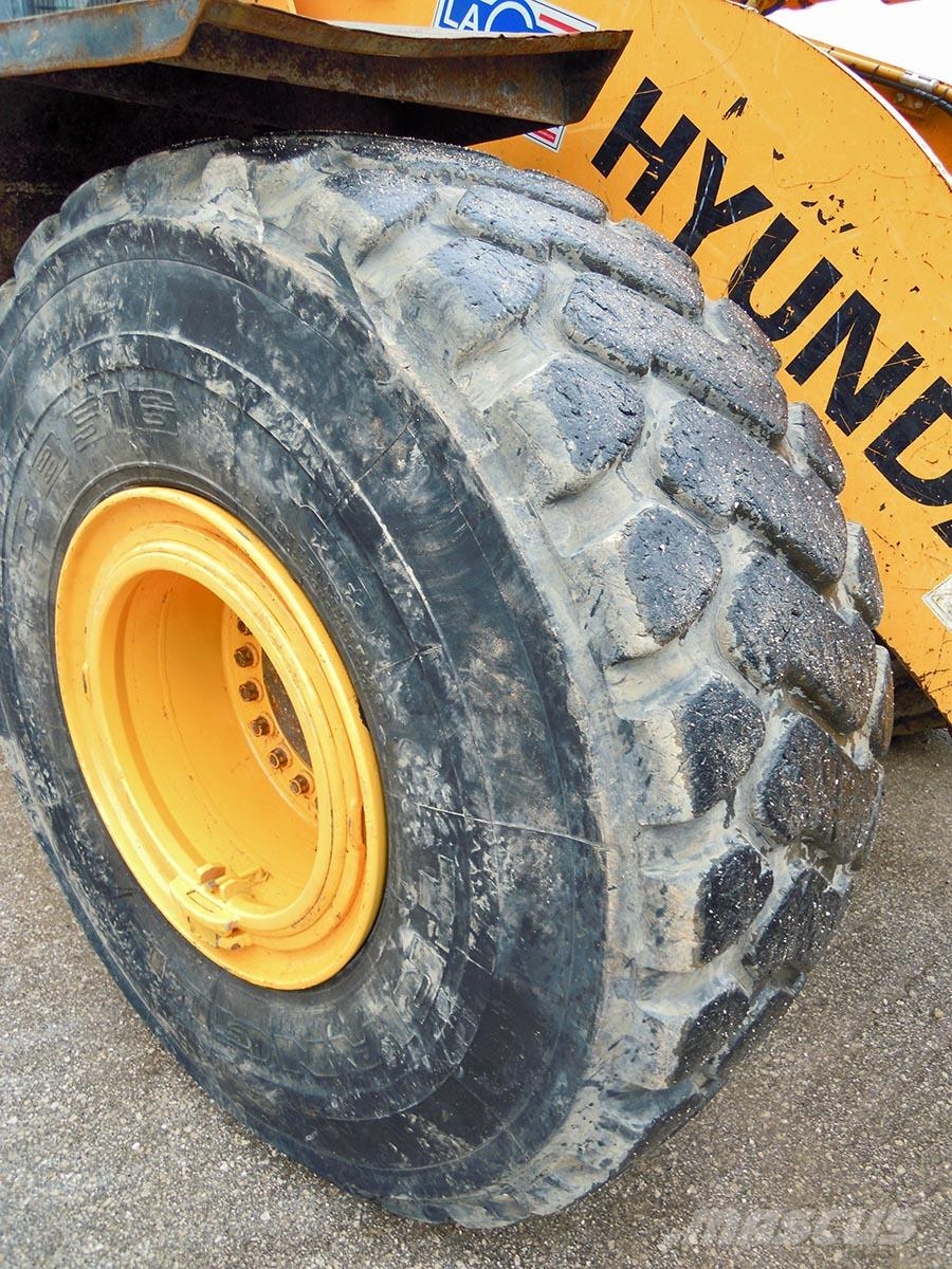 Hyundai HL770-9 لوادر بعجل