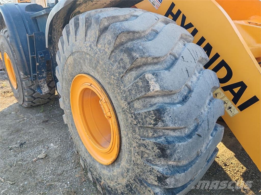 Hyundai HL770-9A Wheel loaders