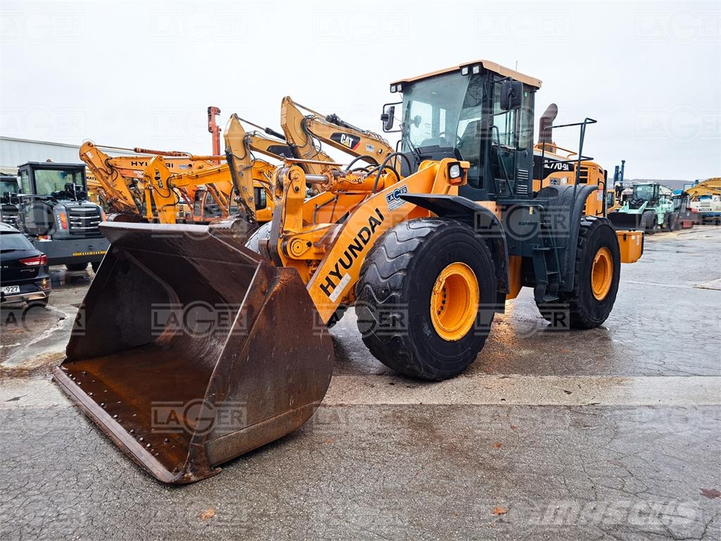 Hyundai HL770-9A لوادر بعجل