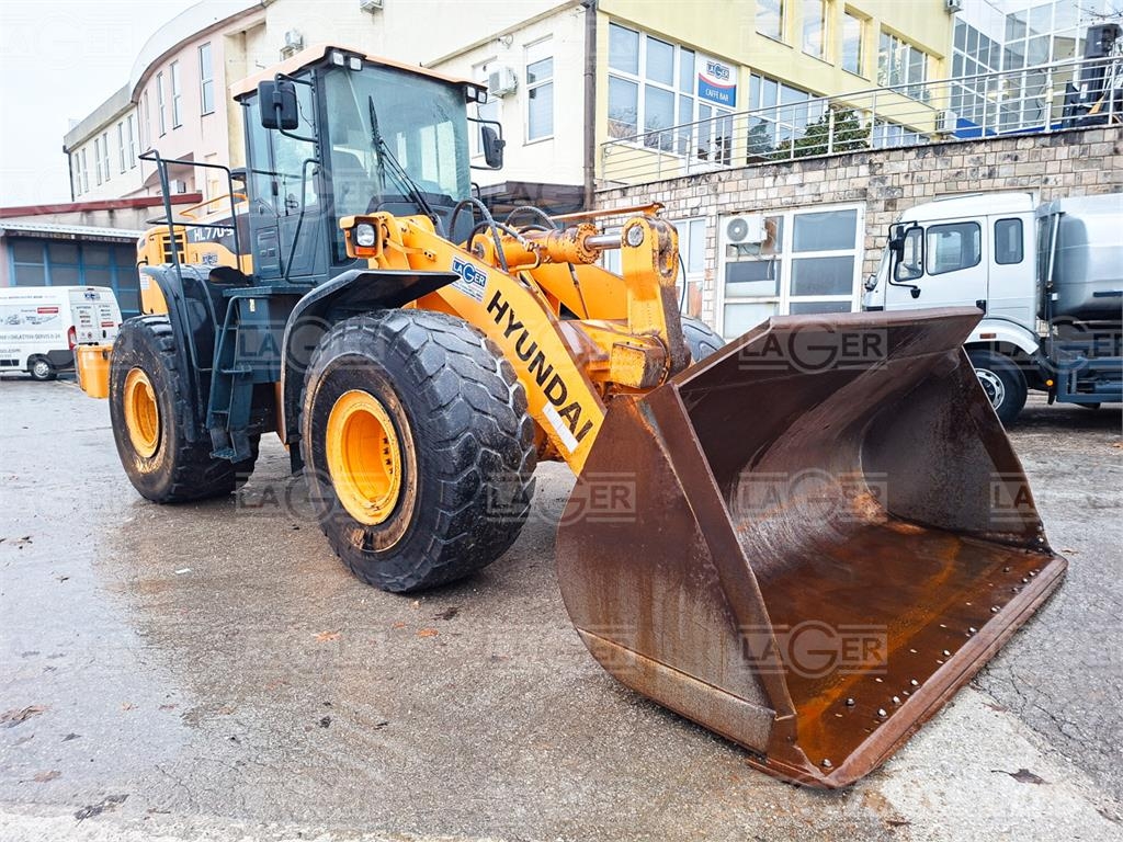 Hyundai HL770-9A لوادر بعجل