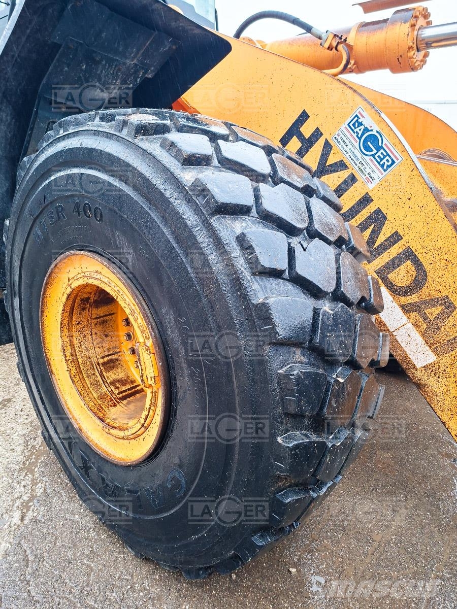 Hyundai HL770-9A لوادر بعجل