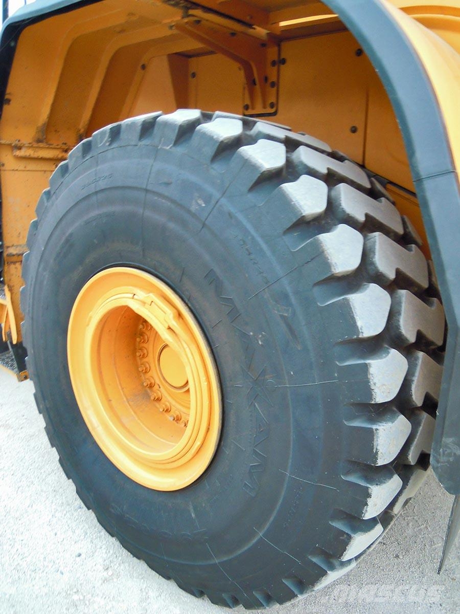 Hyundai HL980 لوادر بعجل