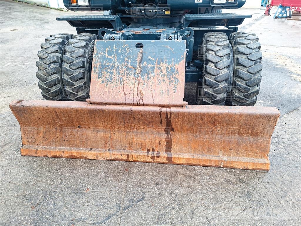 Hyundai HW140 Excavadoras de ruedas
