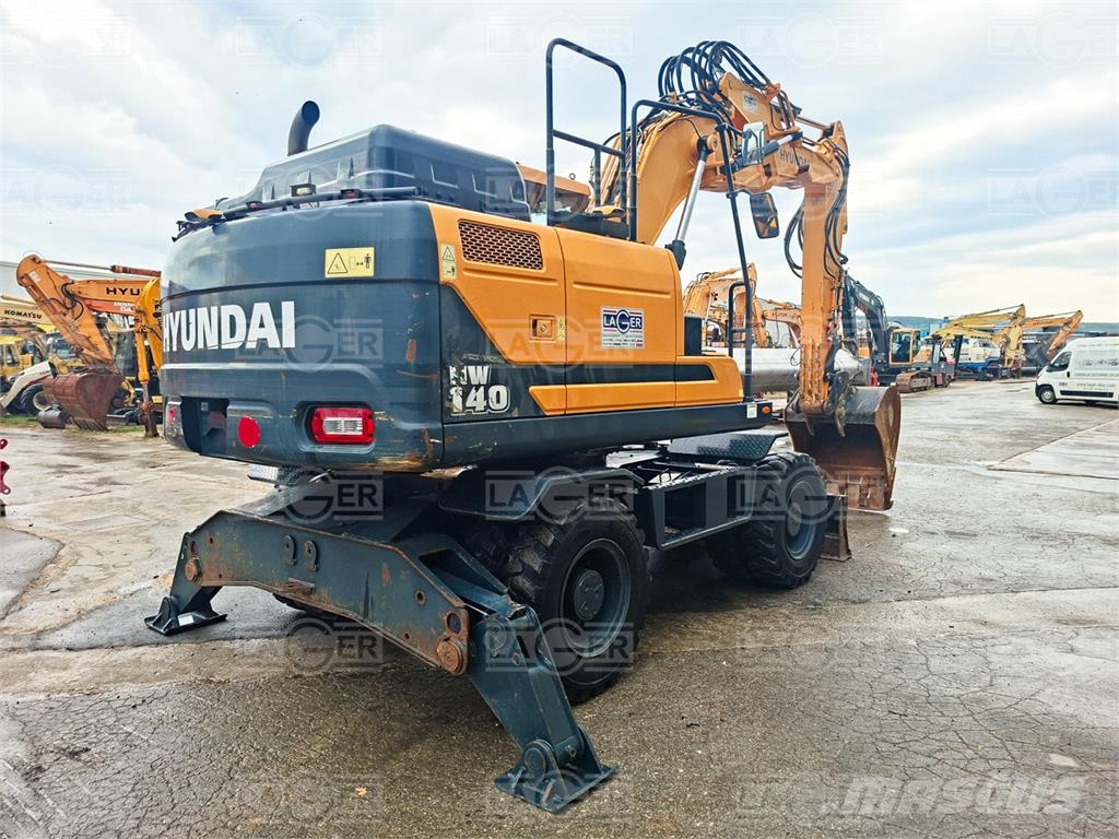 Hyundai HW140 Excavadoras de ruedas