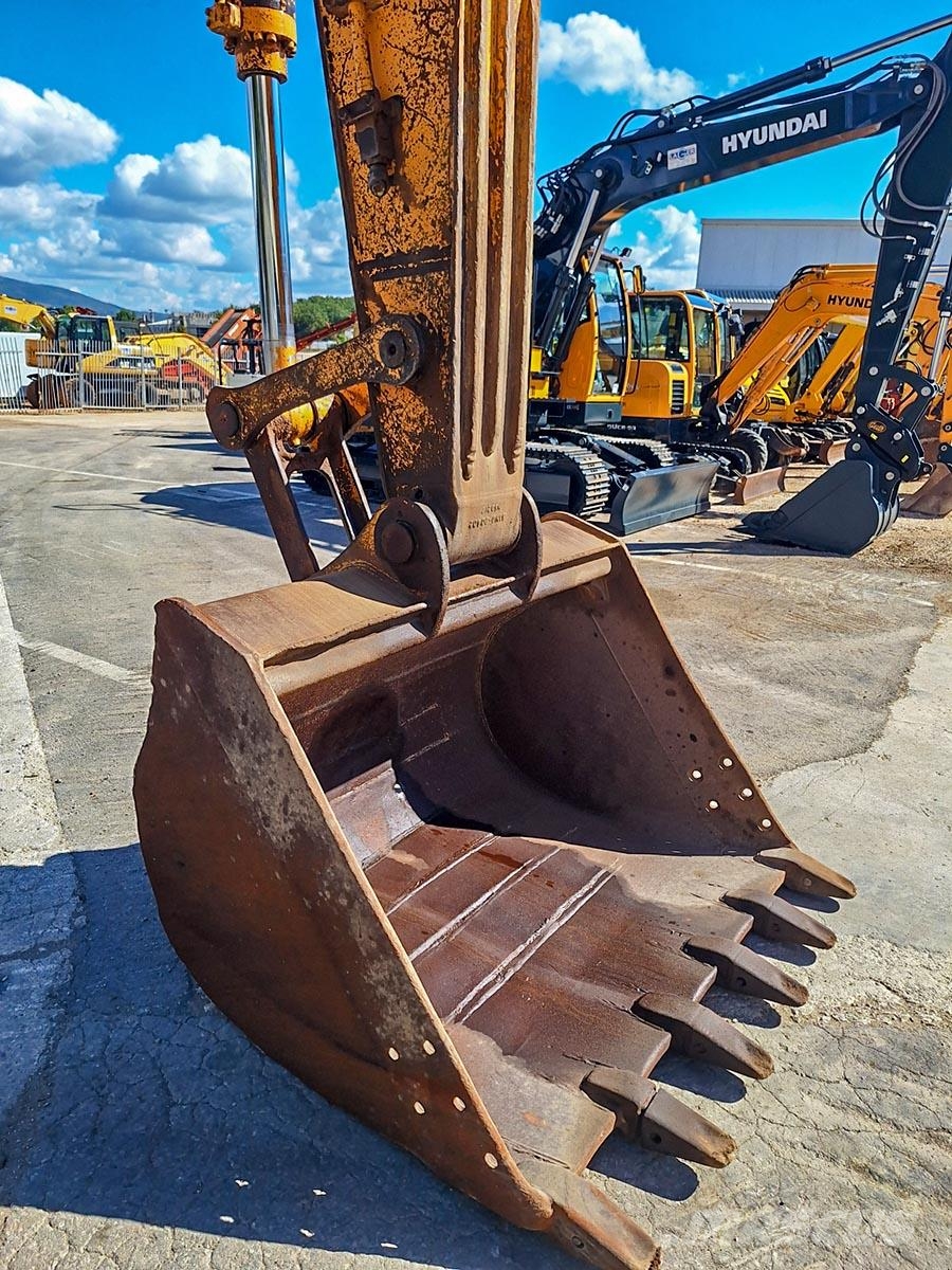 Hyundai R210NLC-7 Excavadoras sobre orugas