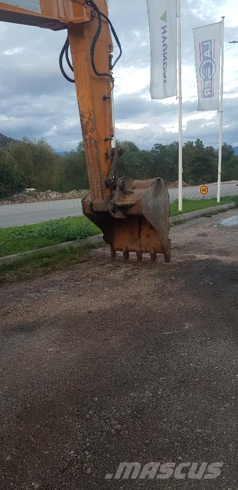 Hyundai R210NLC-7A Excavadoras sobre orugas