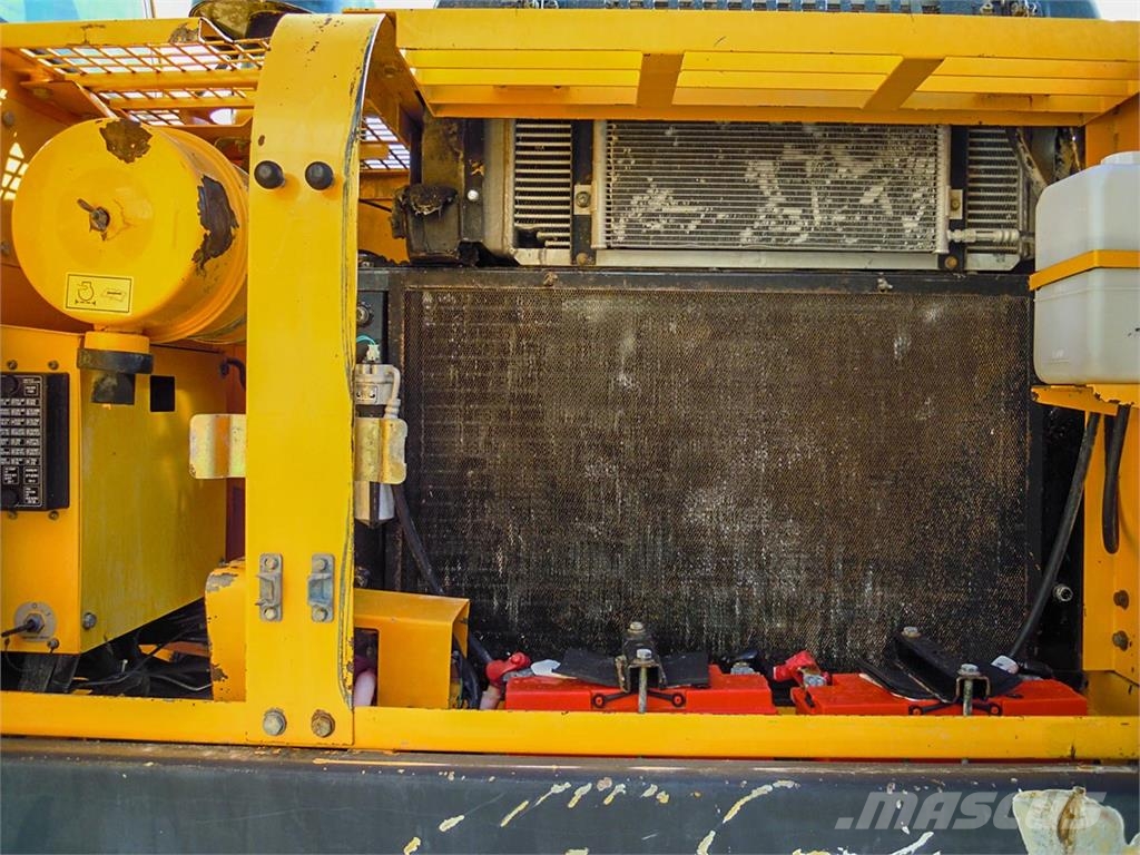 Hyundai R250LC-7 Excavadoras sobre orugas