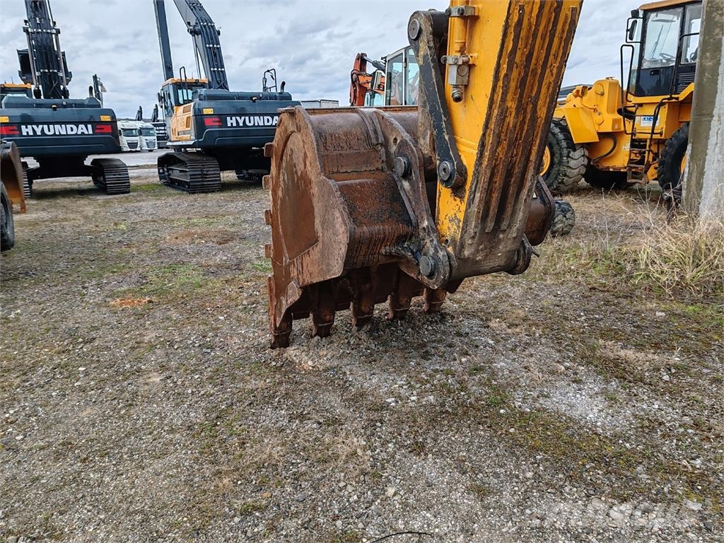 Hyundai R250NLC-7A Excavadoras sobre orugas