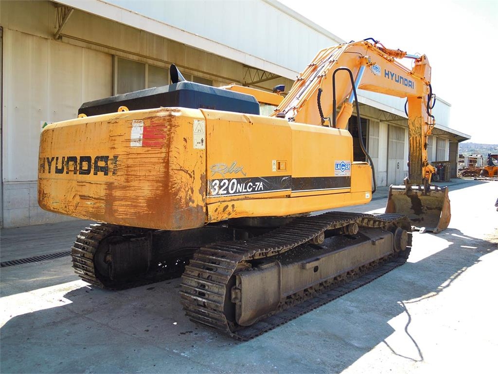 Hyundai R320NLC-7A Crawler excavators