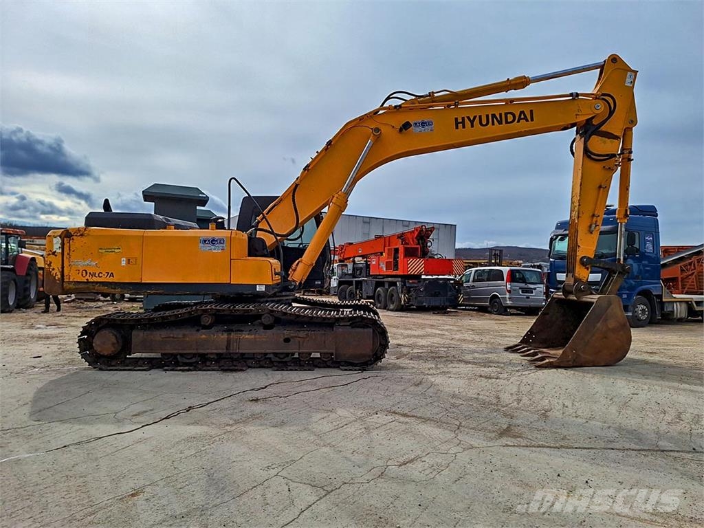 Hyundai R320NLC-7A Bageri guseničari