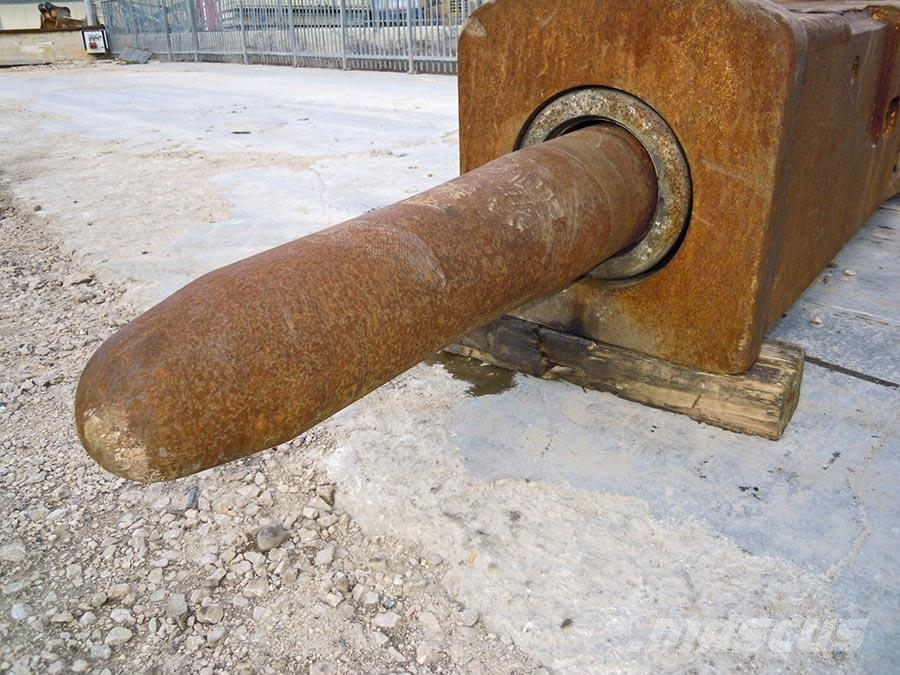 Indeco HP7000 Hydrauliczne młoty do palowania