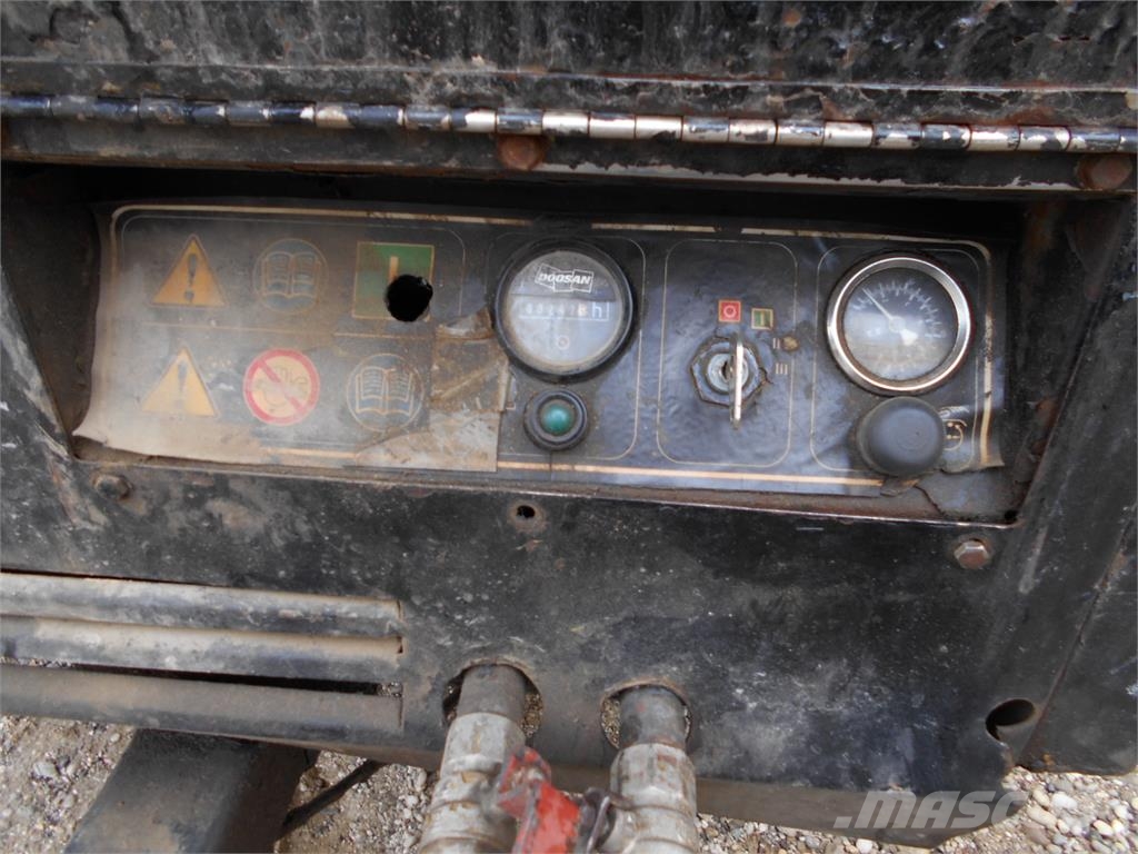 Ingersoll Rand P 130 WD مكابس