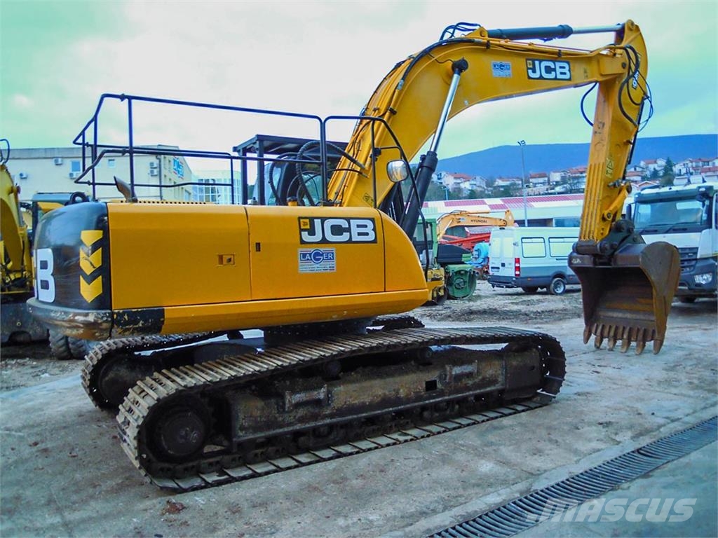 JCB JS290LCDX Bageri guseničari