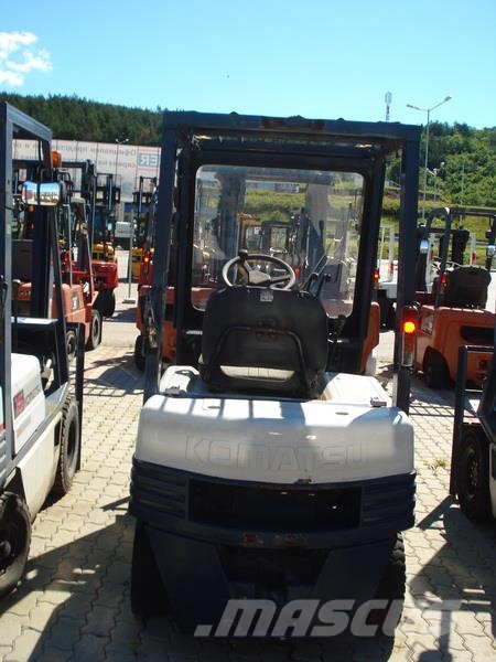 Komatsu FG15-15 شاحنات ذات رافعات شوكية - أخرى