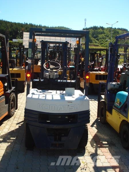 Komatsu FG15D-15 شاحنات ذات رافعات شوكية - أخرى