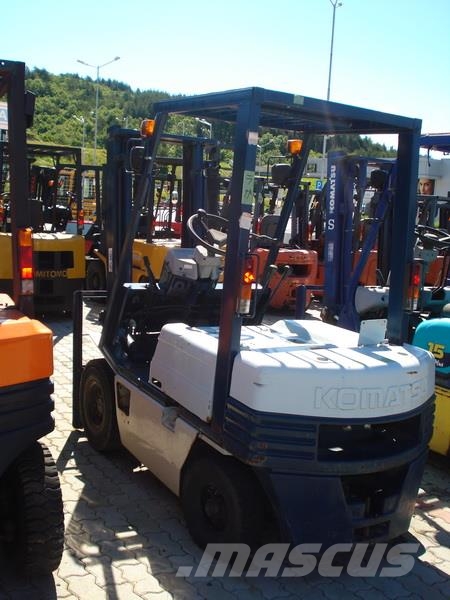 Komatsu FG15D-15 شاحنات ذات رافعات شوكية - أخرى