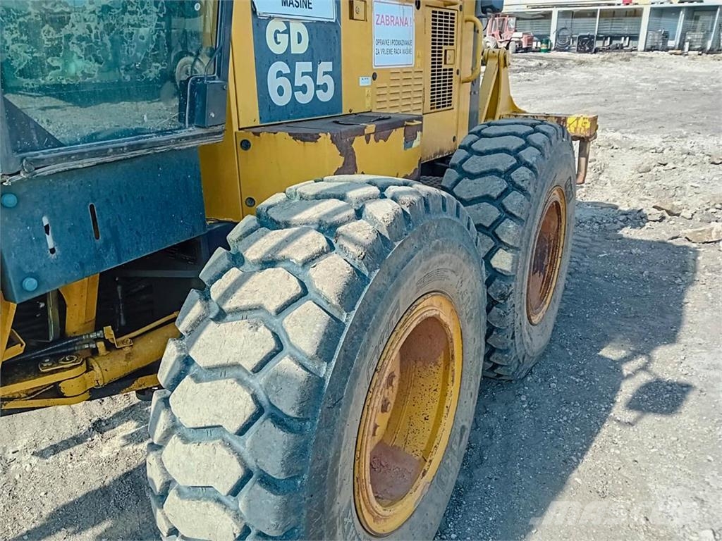 Komatsu GD655-3A Greiderid