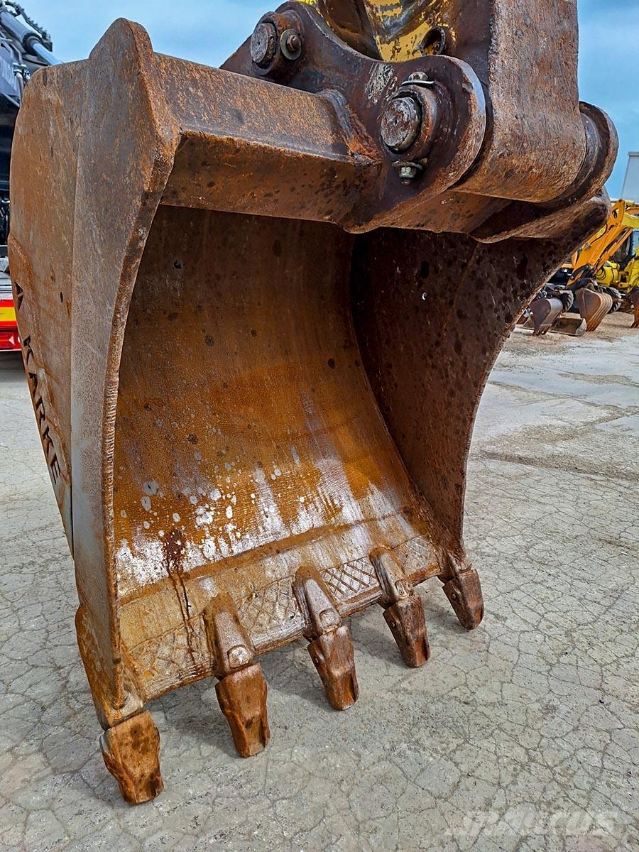Komatsu PC350LC-8 حفارات زحافة