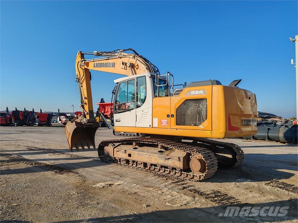 Liebherr R924 NLC, 2020, Karlovac, Croatia - Used crawler