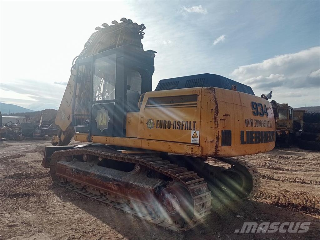 Liebherr R934 BT Bageri guseničari