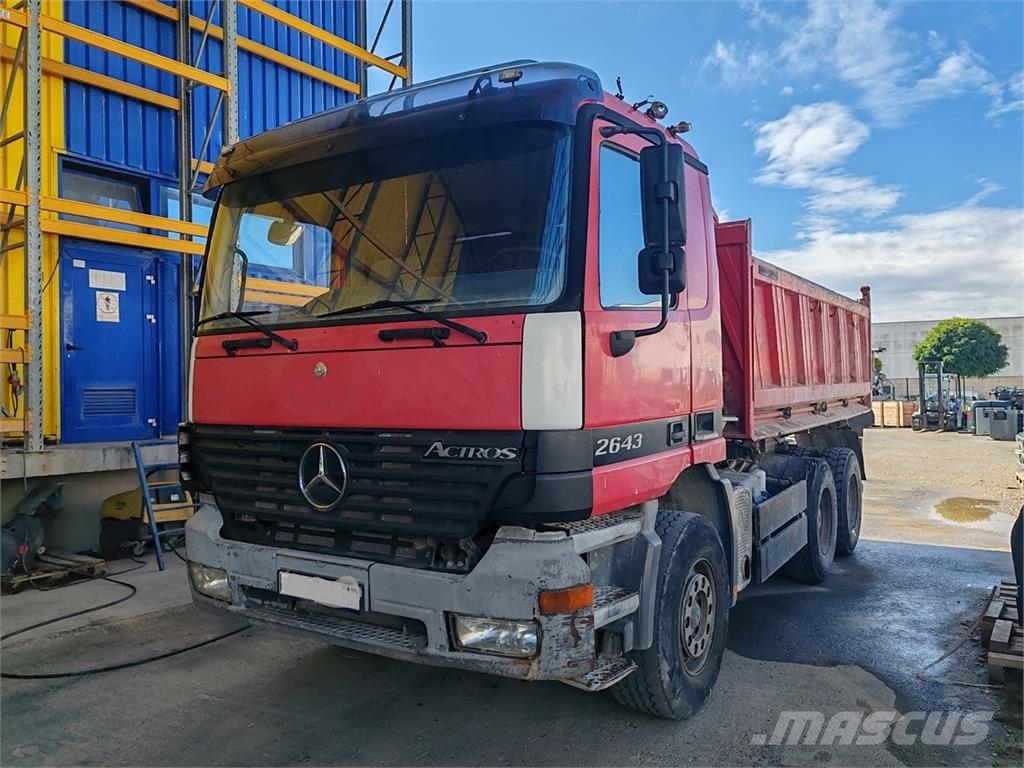 Mercedes-Benz Actros 2643 شاحنات قلابة
