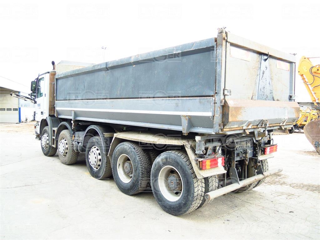 Mercedes-Benz Actros 4446 شاحنات قلابة