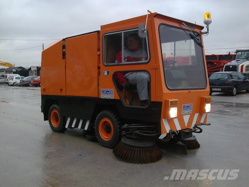 Mfh 2100D Kamioni za čišćenje ulica
