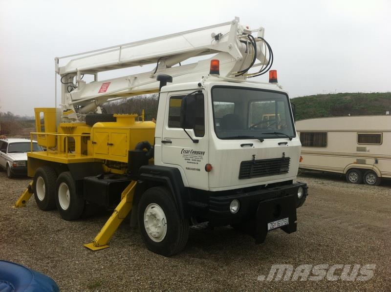 TAM 260T 32 Articulated boom lifts