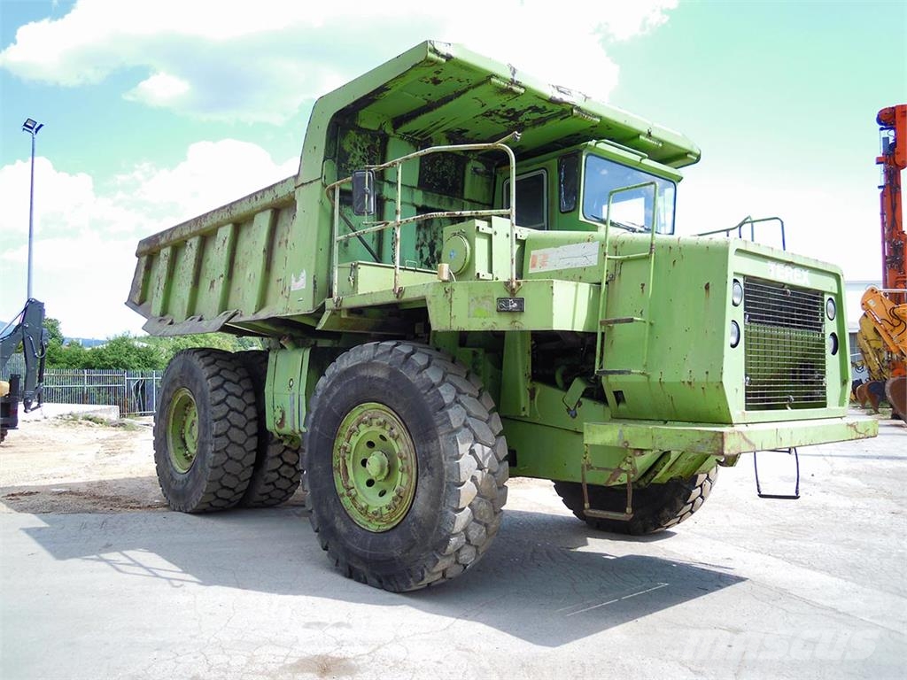 Terex 3308E Vehículos compactos de volteo