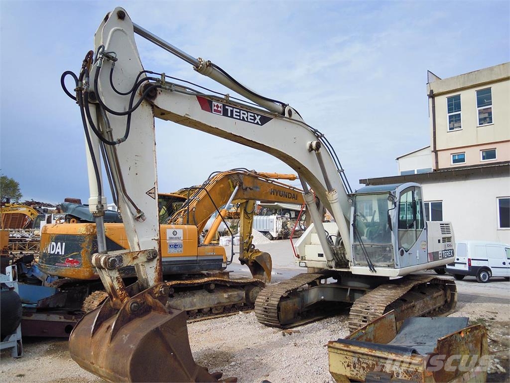 Terex TC240LC Raupenbagger
