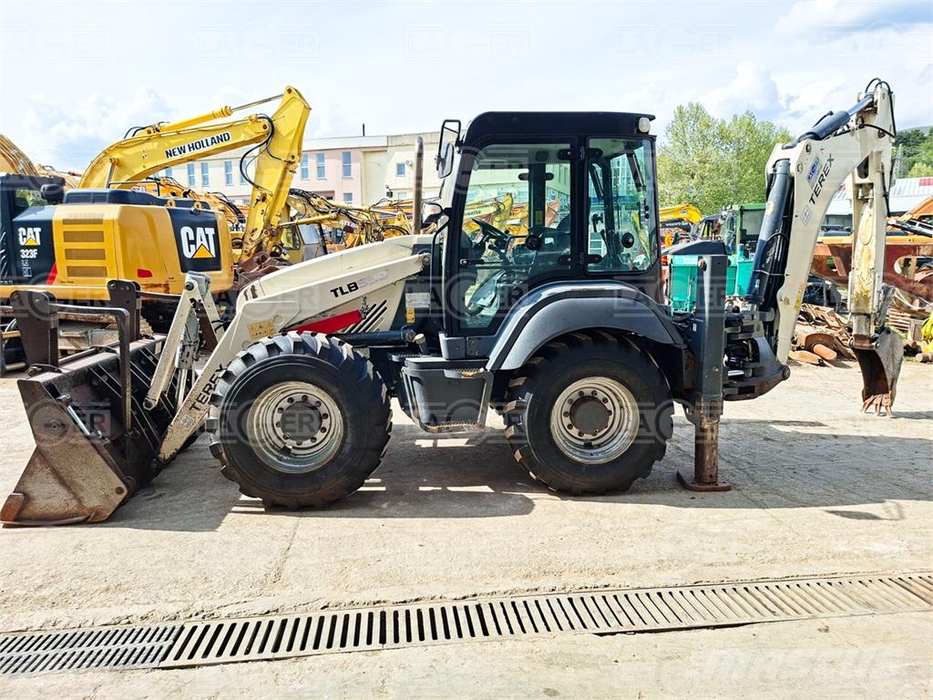 Terex TLB990 Retrocargadoras