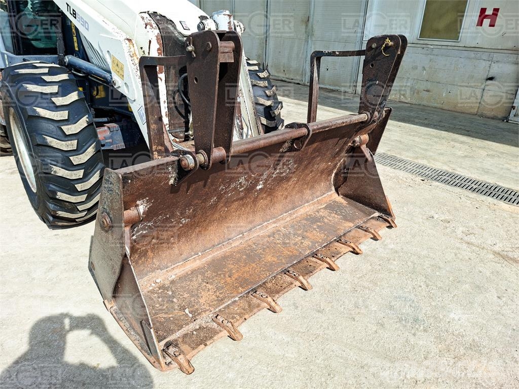 Terex TLB990 Retrocargadoras