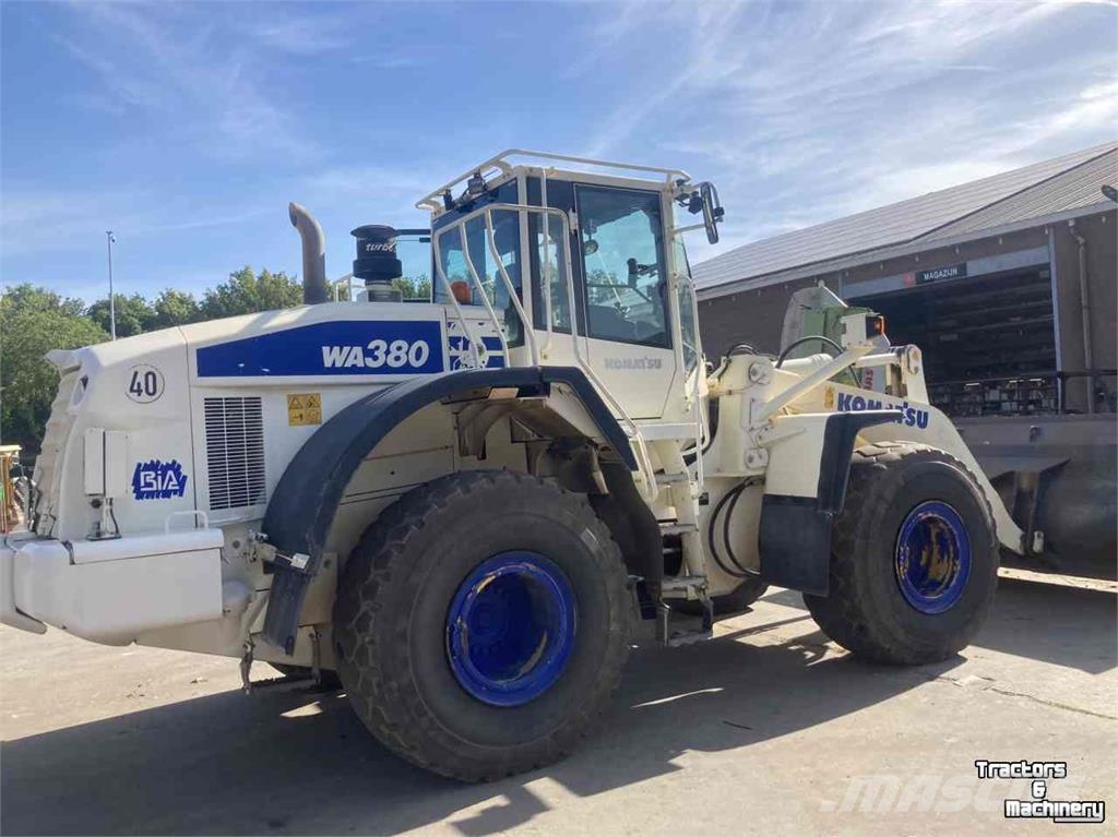 Komatsu WA380 Cargadoras de ruedas telescópicas