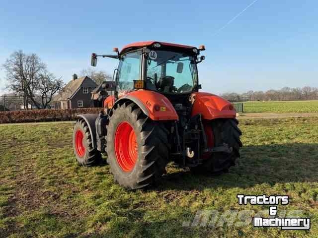 Kubota M7131 Traktory