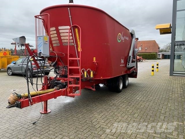 BvL V-Mix 24 LS-2S Voermengwagen Overige veehouderijmachines