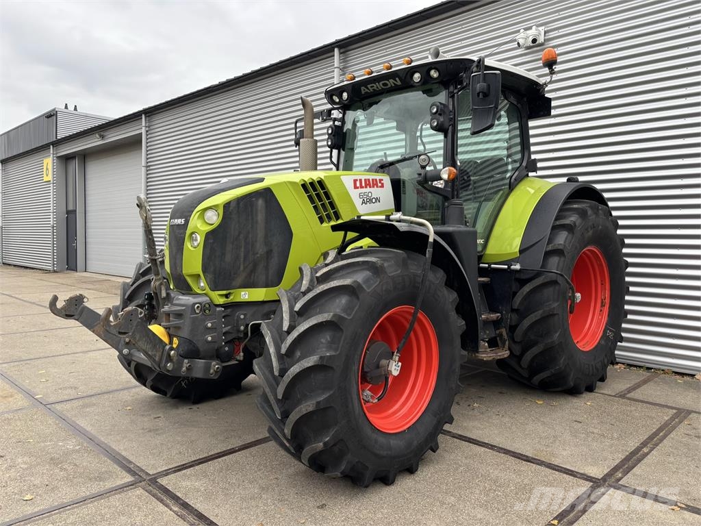 CLAAS Arion 650 CMATIC CIS Tractoren
