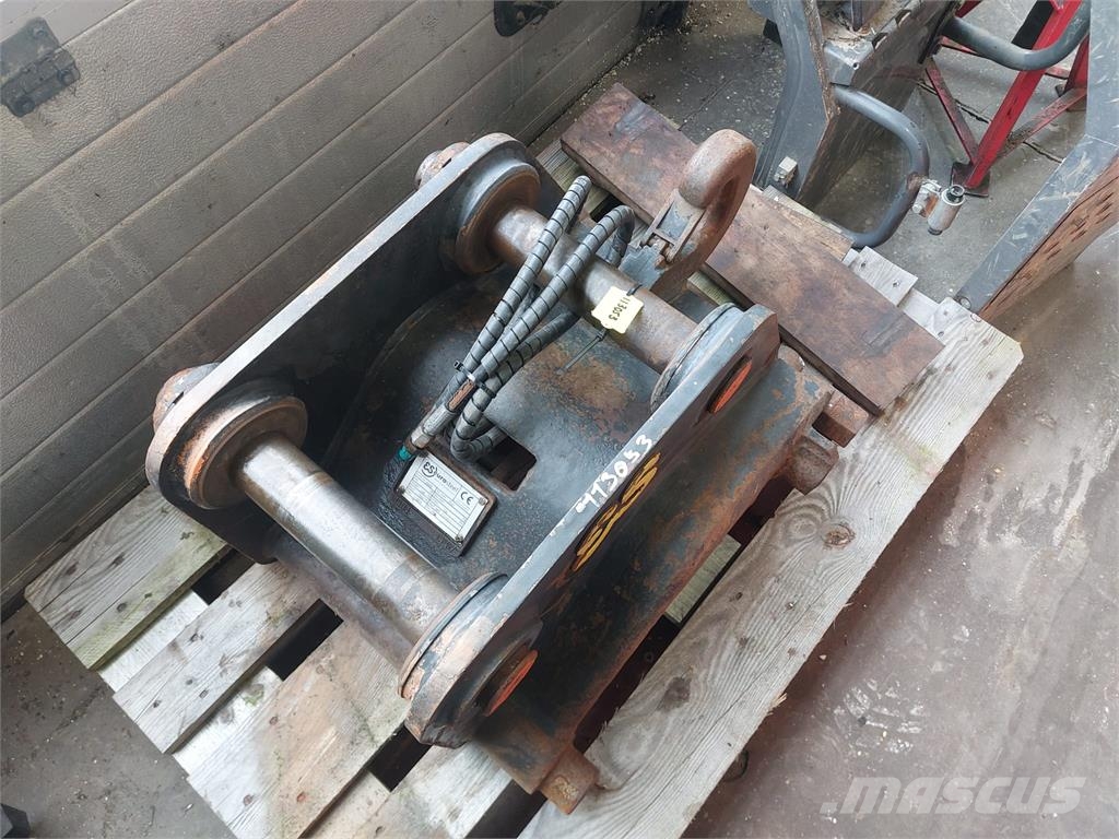 Eurosteel CW30 Snelwissel ماكينات زراعية - غير ذلك