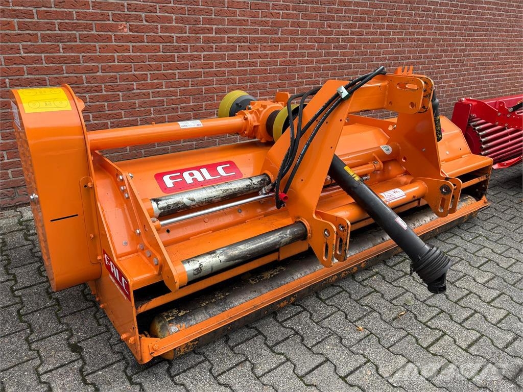Falc Unika 2700 Klepelmaaier Сільгосптехніка - Інші