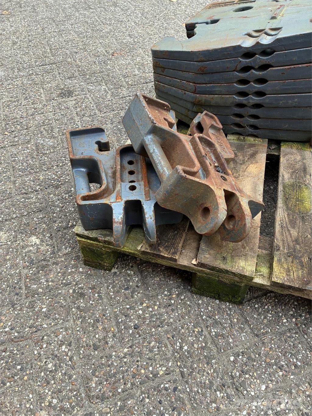 Ford 10S/40S 40 KG Middentrekhaakgewicht الجرارات