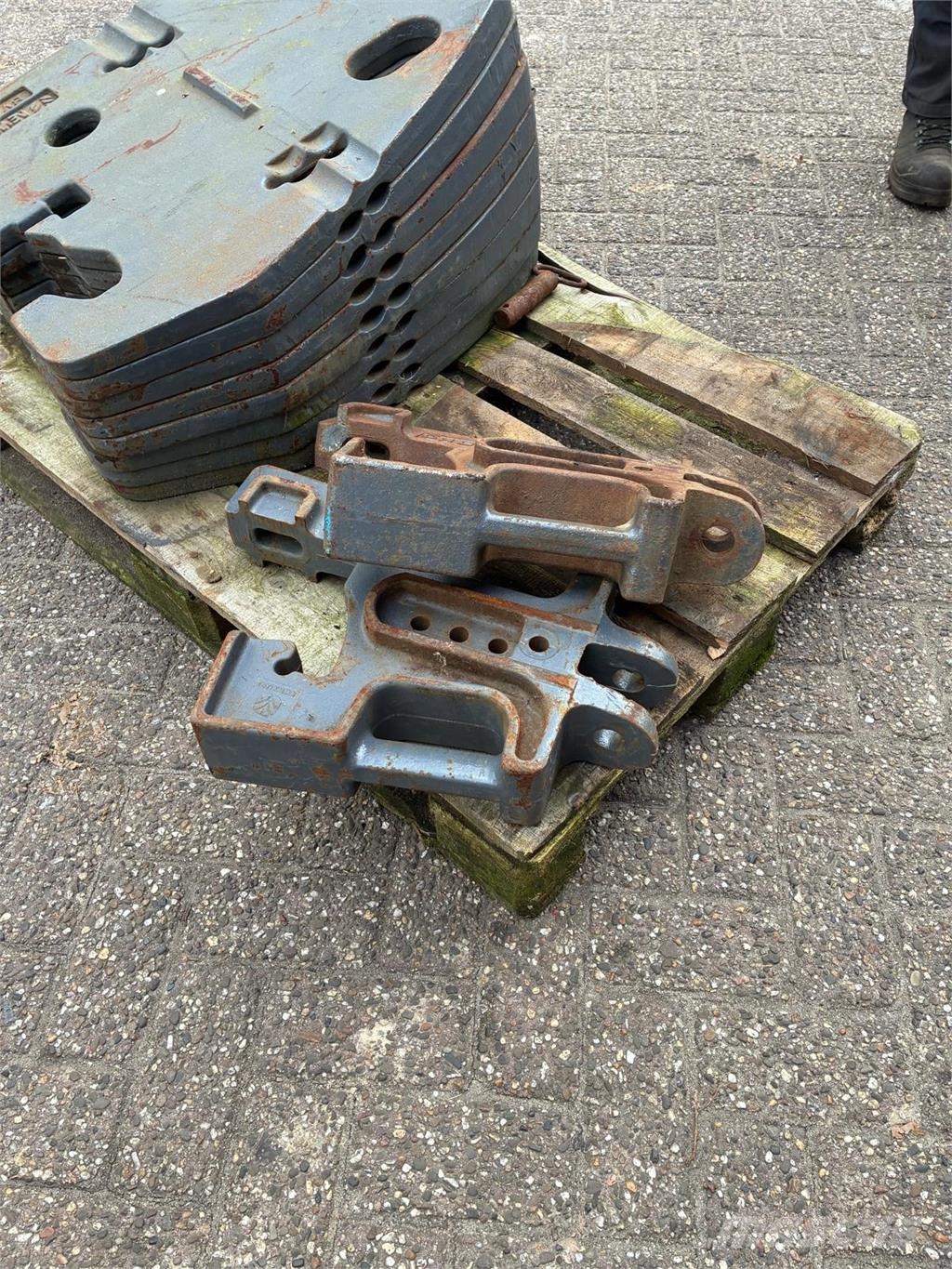 Ford 10S/40S 40 KG Middentrekhaakgewicht الجرارات