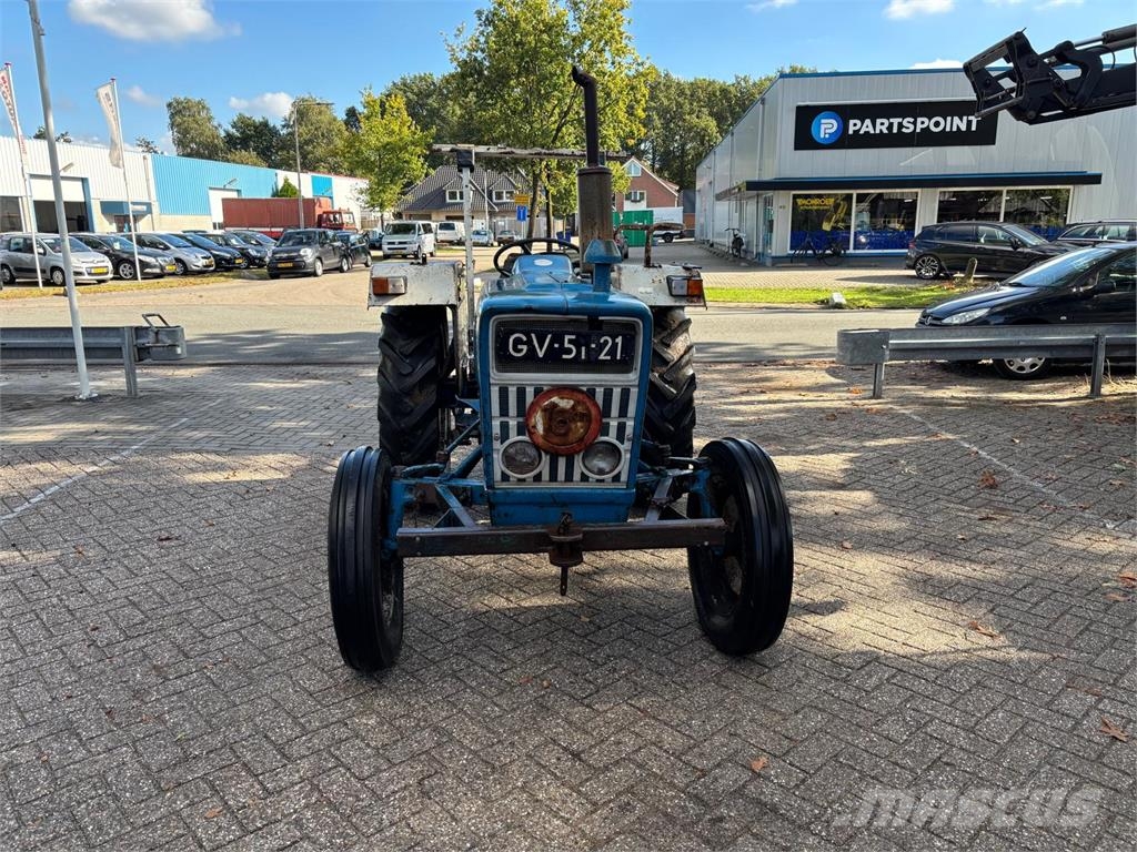 Ford 3000 拖拉机/农用车