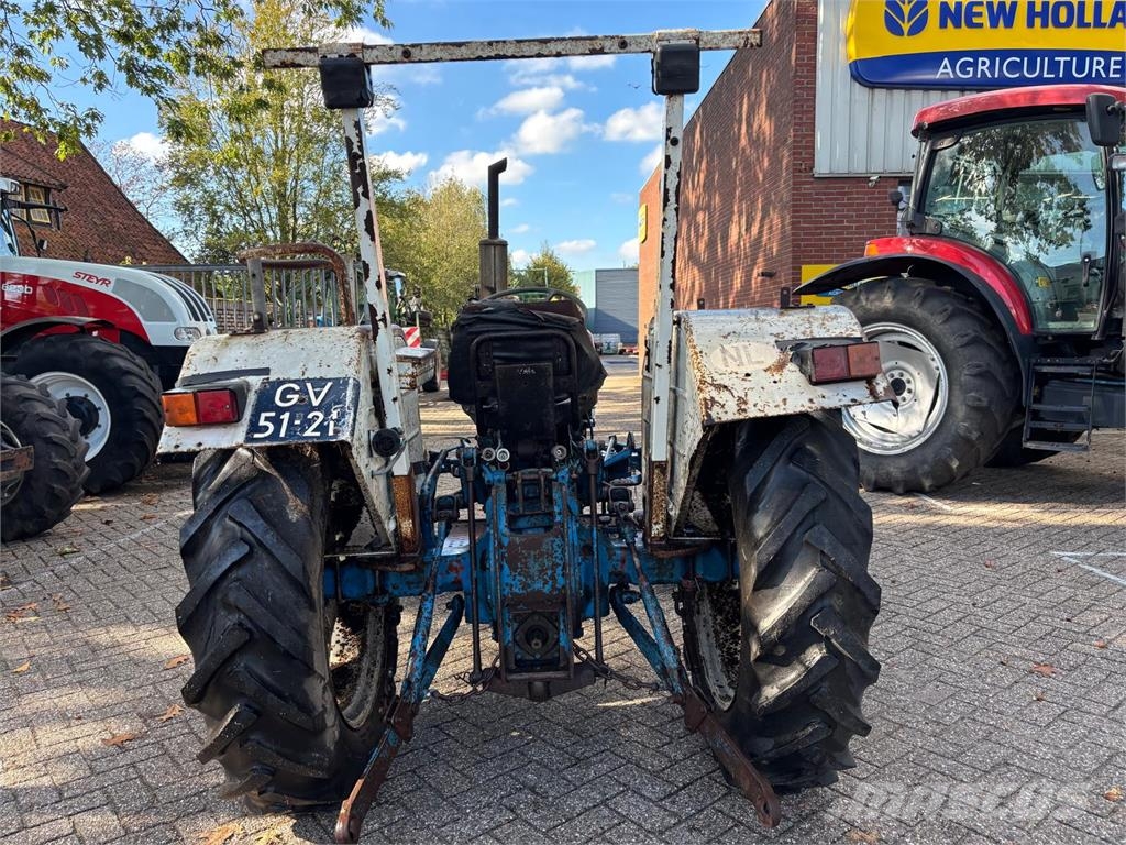 Ford 3000 拖拉机/农用车