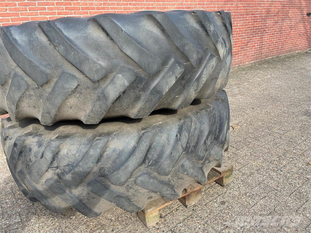 Goodyear 18.4R38 Dubbellucht トラクター
