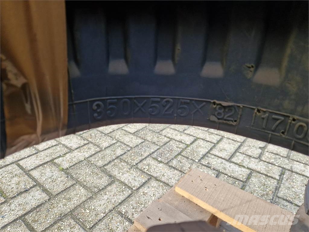 Hitachi ZX30/ZX35 Tracks (NIEUW) Agriculture - Others